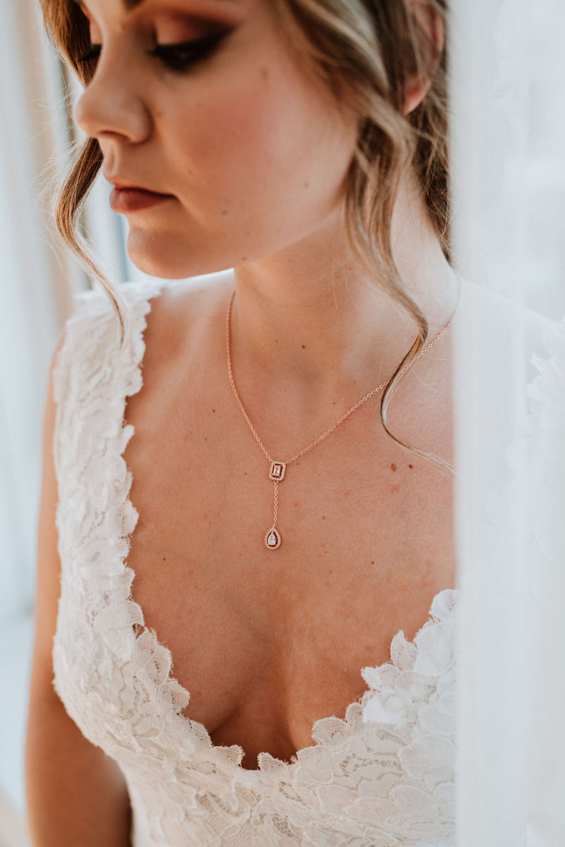 Necklace on sale for wedding