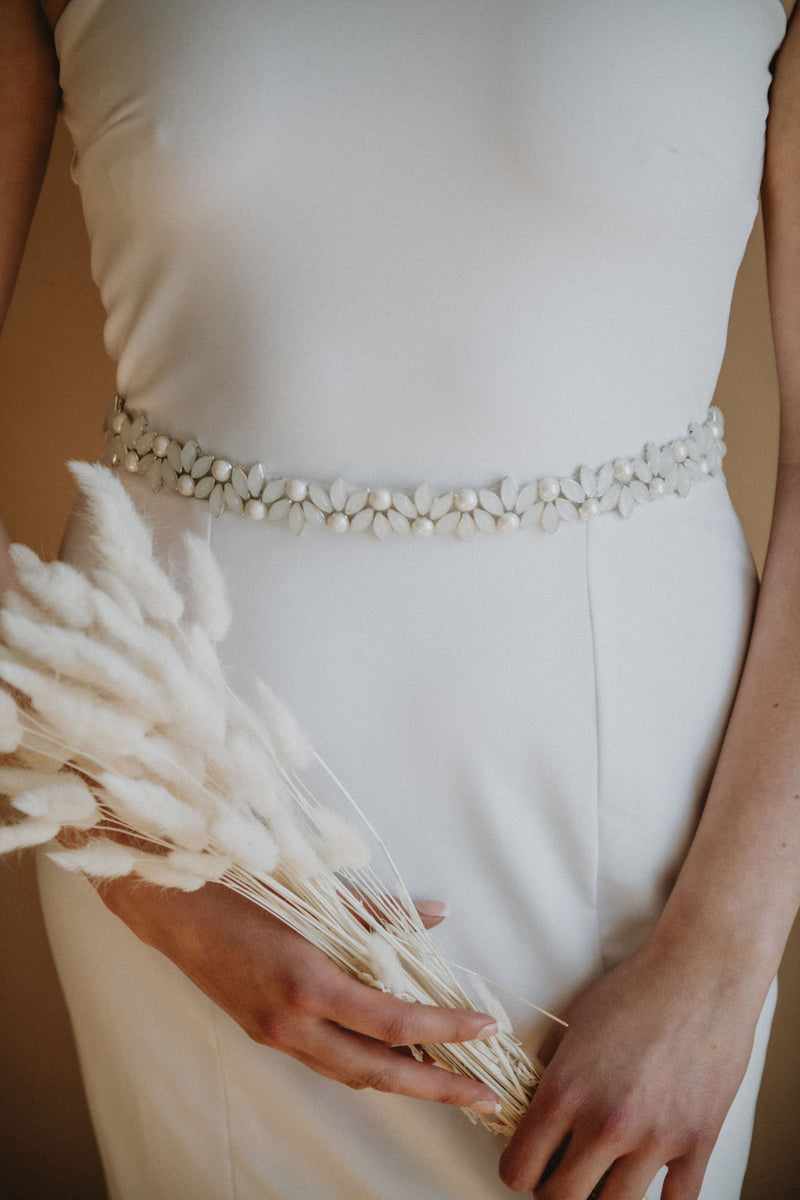 Geneva Sash - Opal Bridal Sash Belt with Pearls in Silver or Gold – LUNA+  STONE